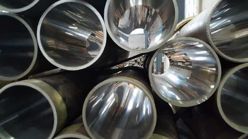 熱軋和冷軋無(wú)縫鋼管有什么差異，是如何工作的？